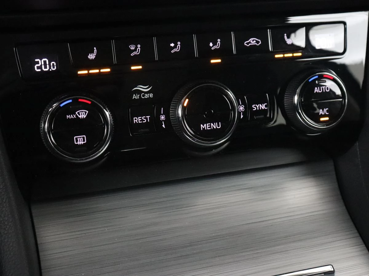 Hoofdafbeelding Škoda Superb