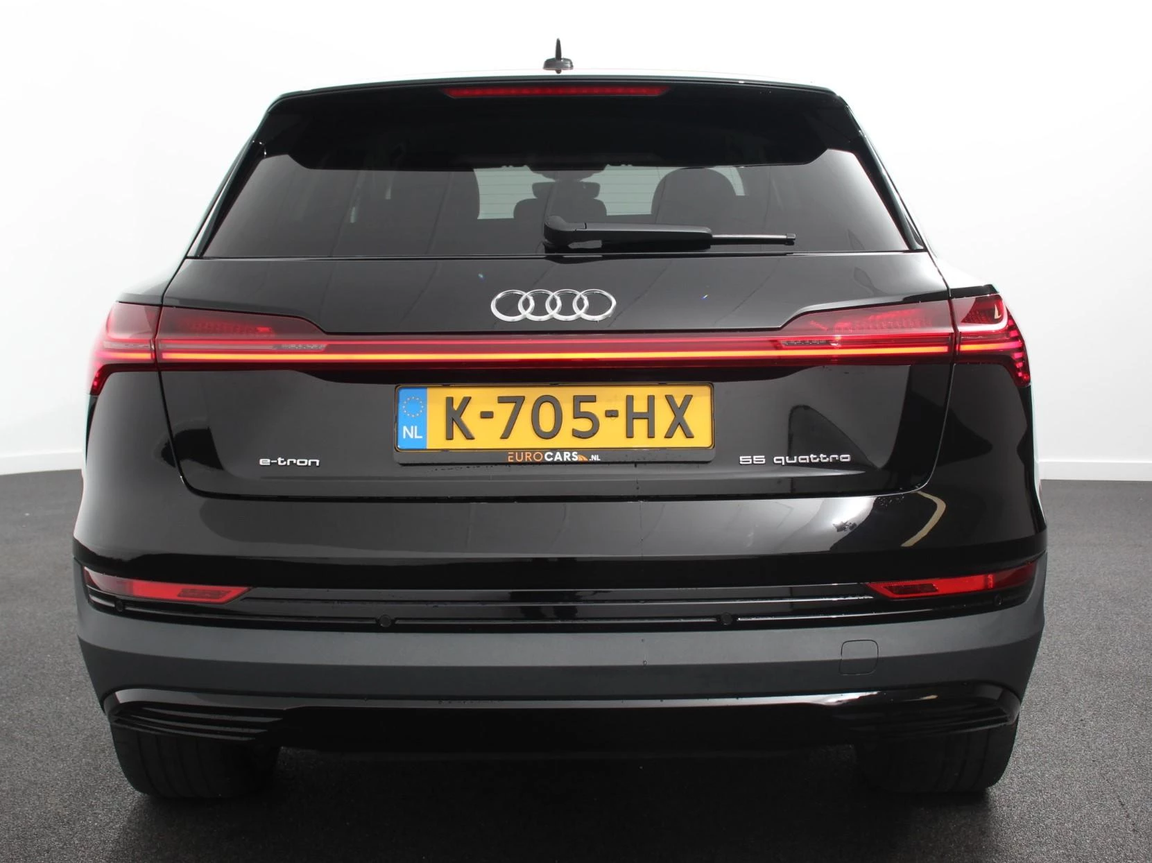 Hoofdafbeelding Audi e-tron