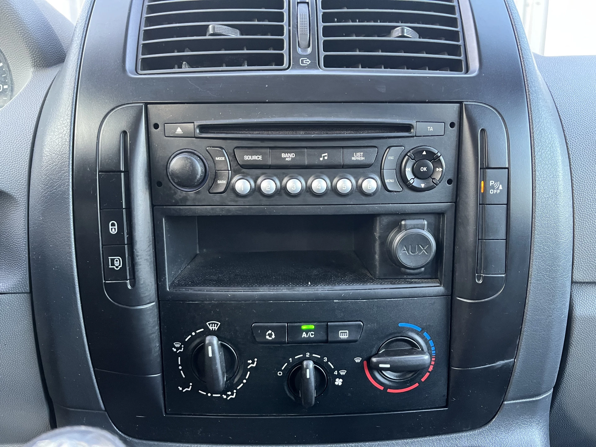 Hoofdafbeelding Peugeot Expert