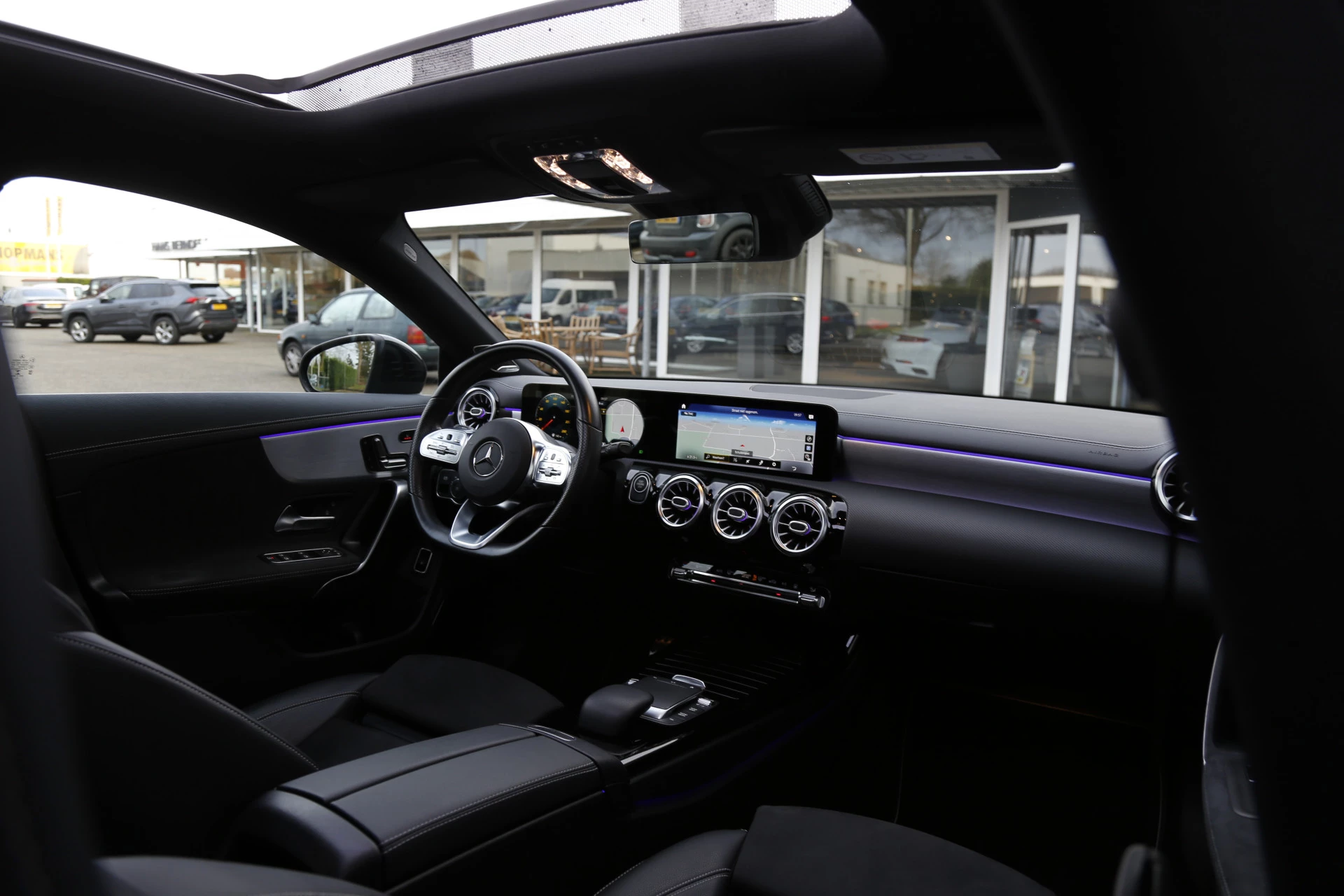 Hoofdafbeelding Mercedes-Benz CLA