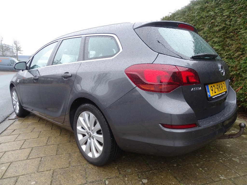 Hoofdafbeelding Opel Astra