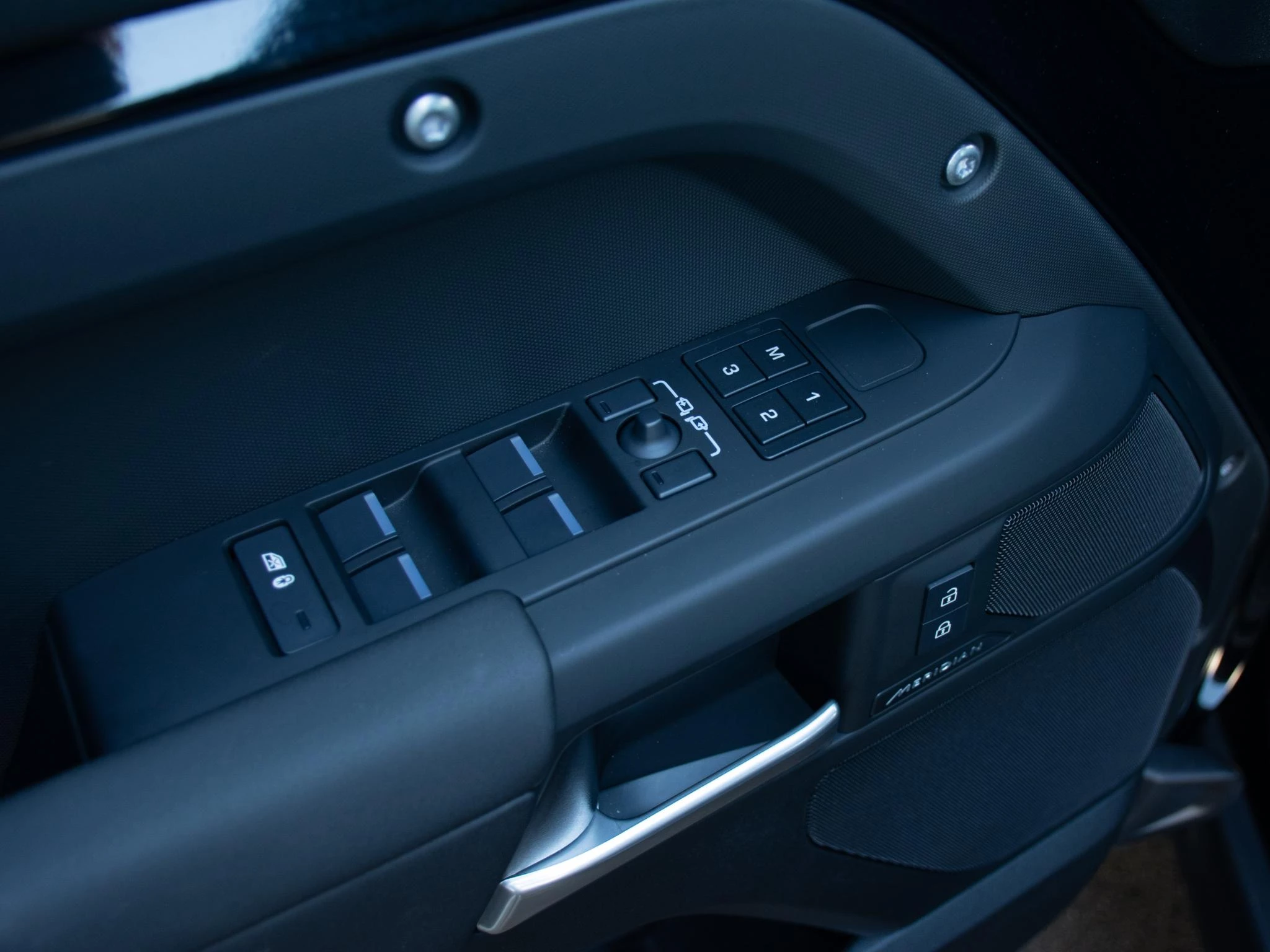 Hoofdafbeelding Land Rover Defender