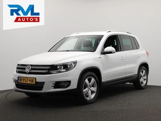 Volkswagen Tiguan 1.4 TSI Sport&Style Automaat Trekhaak Navigatie Climate-control Cruise
