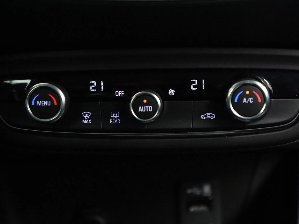 Hoofdafbeelding Opel Crossland X