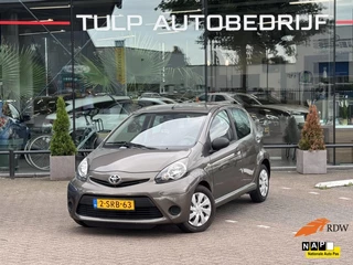 Toyota Aygo 1.0 VVT-i Now 5-deurs Airco Dealer NAP