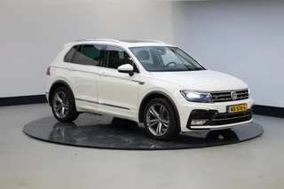 Volkswagen Tiguan 1.4 TSI ACT Highline | R-line | Trekhaak | HUD |