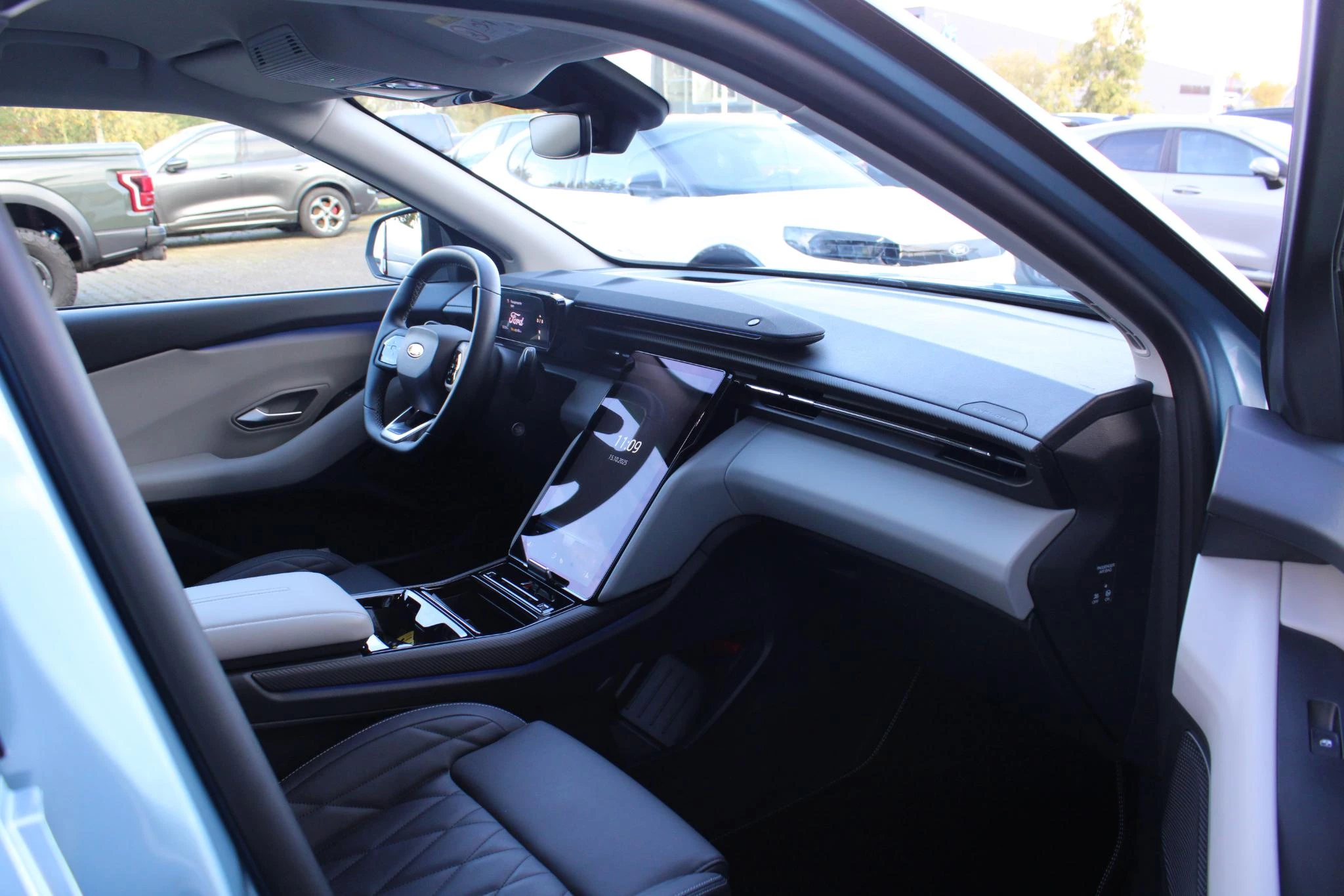 Hoofdafbeelding Ford Explorer