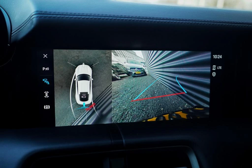 Hoofdafbeelding Porsche Taycan