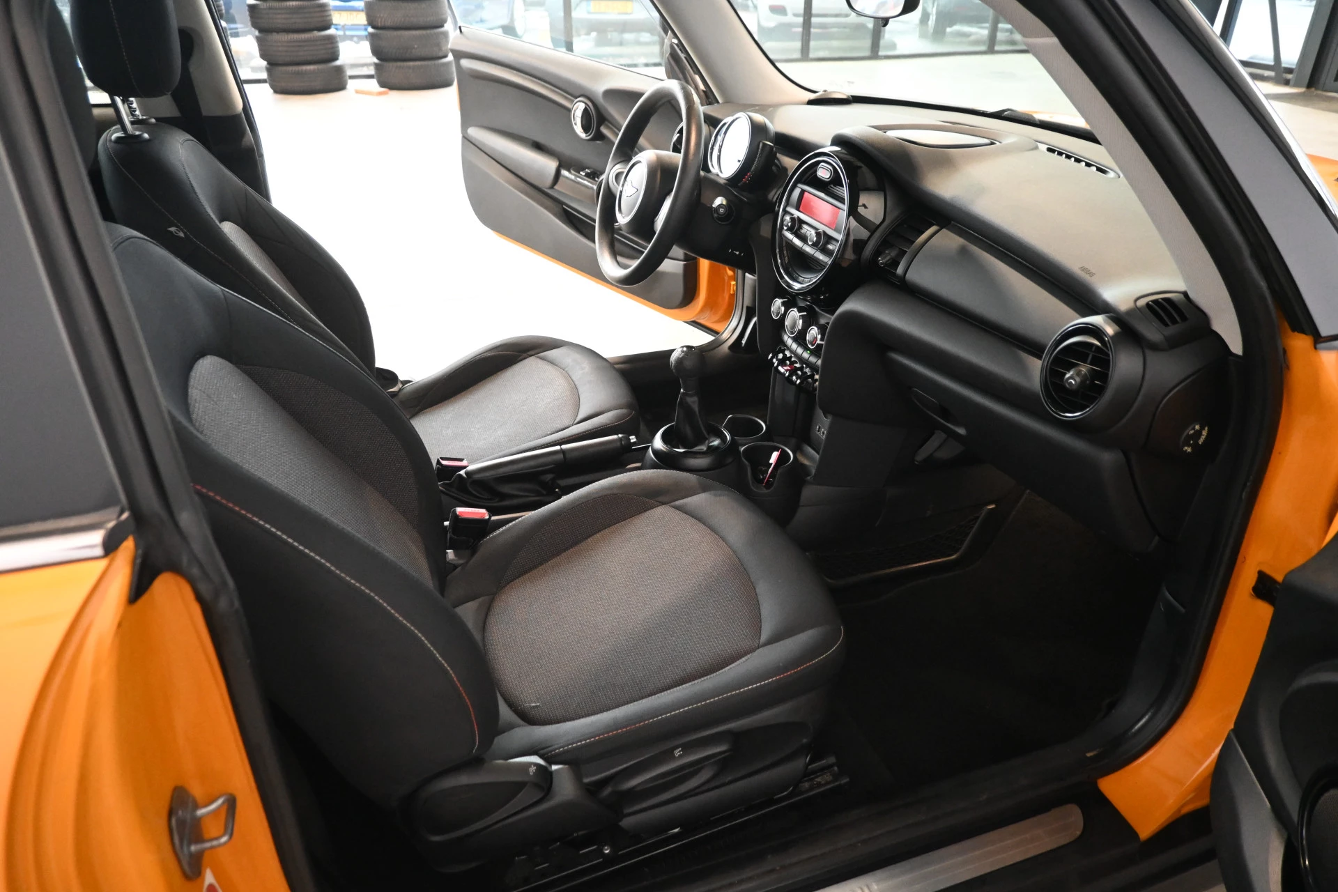 Hoofdafbeelding MINI One
