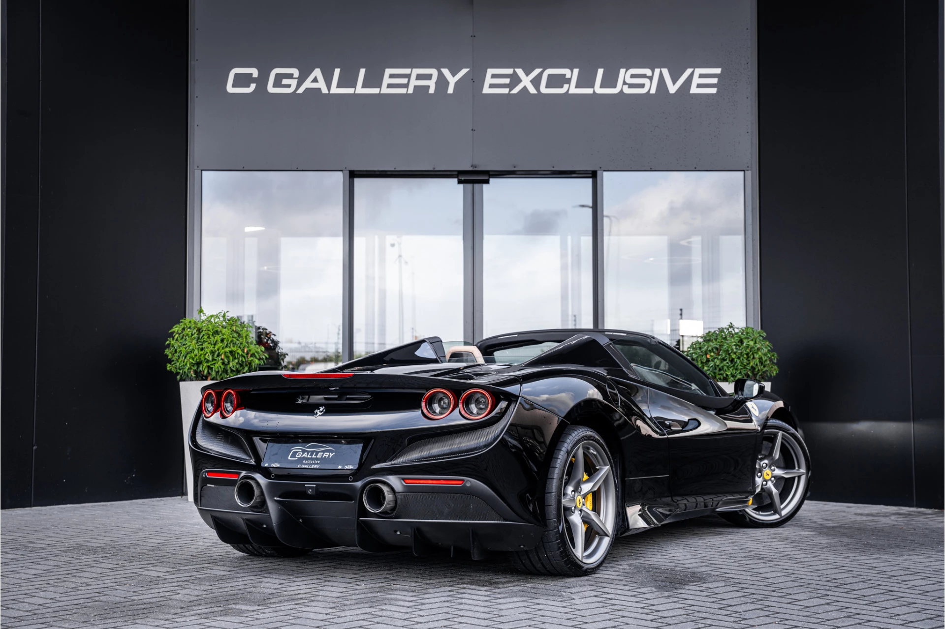 Hoofdafbeelding Ferrari F8 Spider