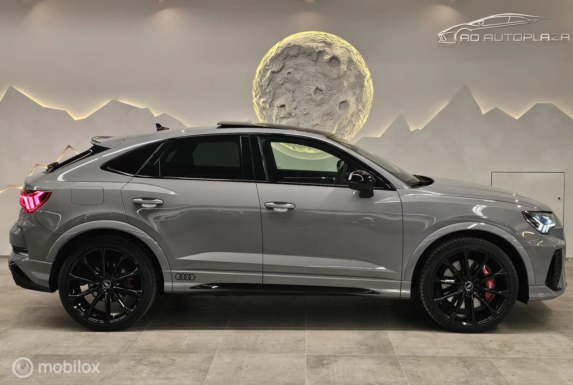 Hoofdafbeelding Audi RSQ3