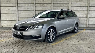 Hoofdafbeelding Škoda Octavia Skoda Octavia 1.4 TSI DSG CarPlay Navi Velgen PDC Flippers