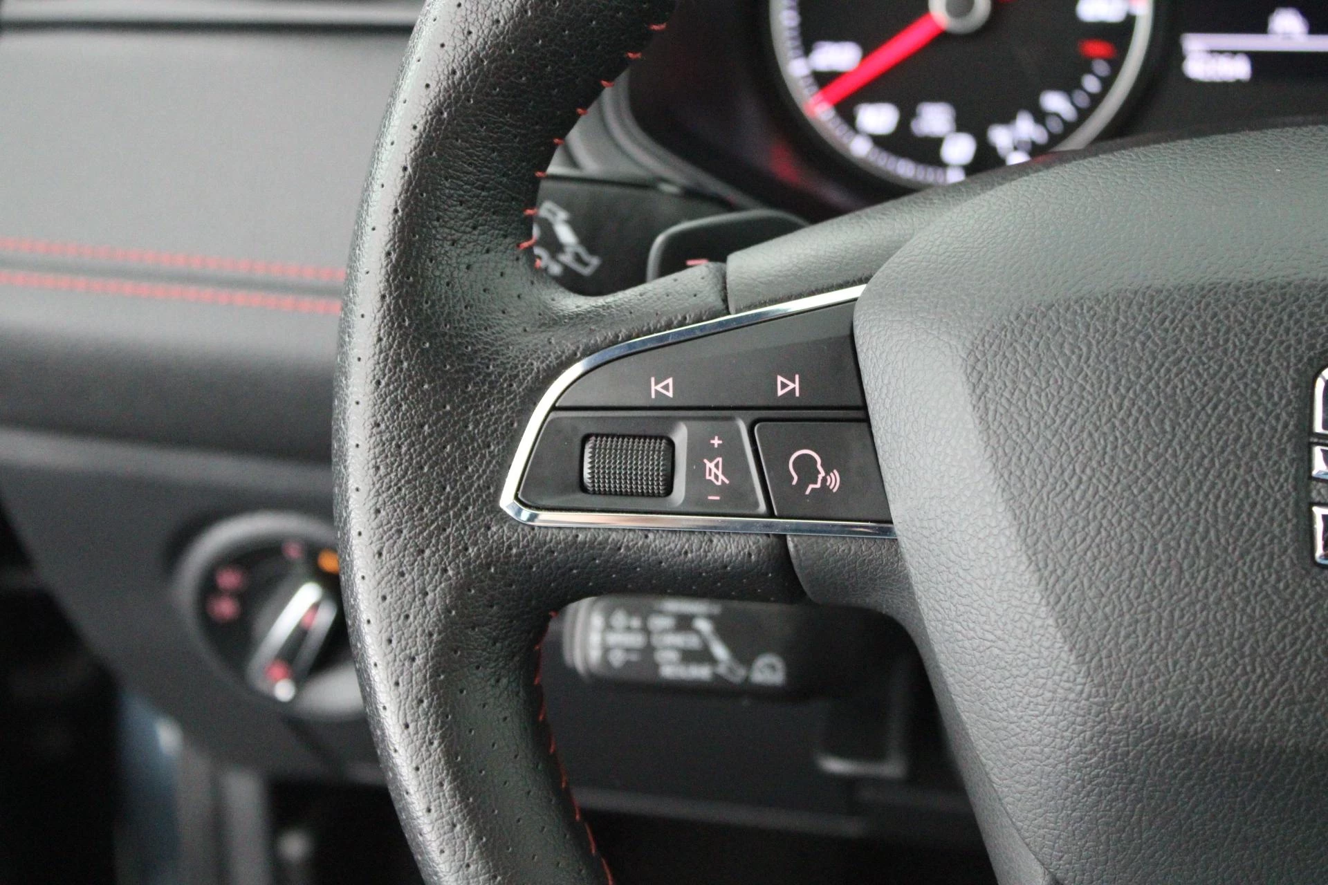 Hoofdafbeelding SEAT Arona