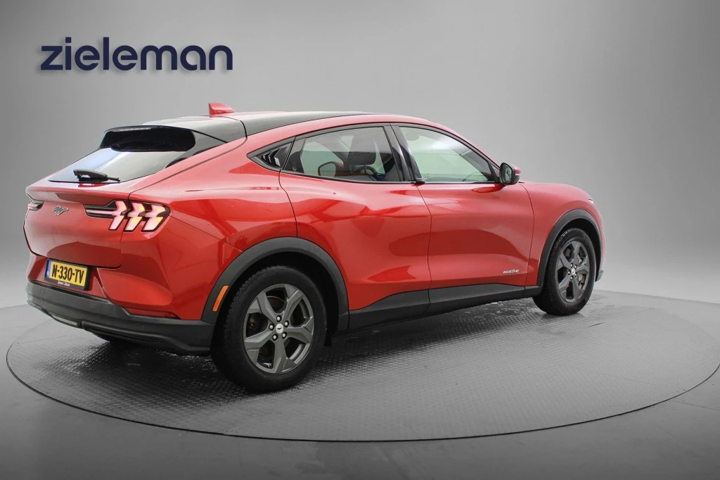 Hoofdafbeelding Ford Mustang Mach-E