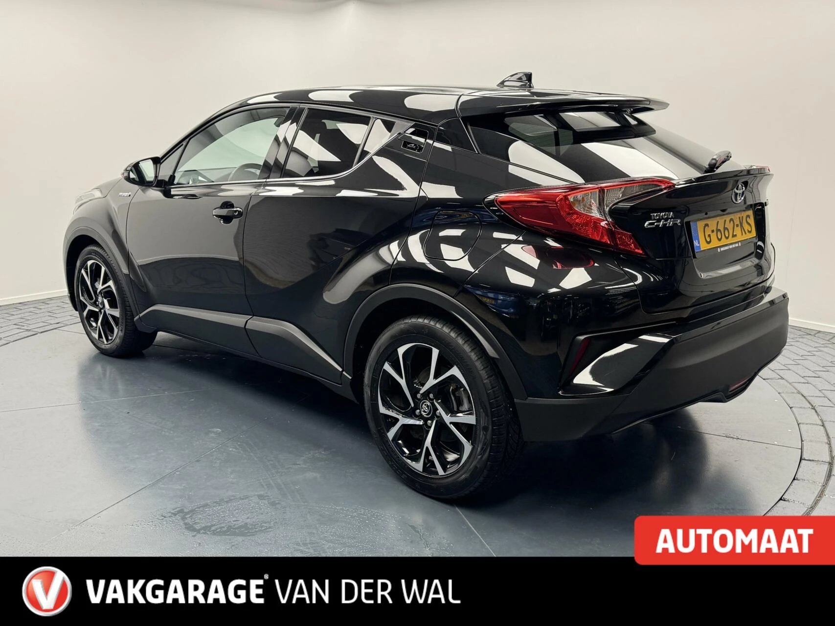 Hoofdafbeelding Toyota C-HR