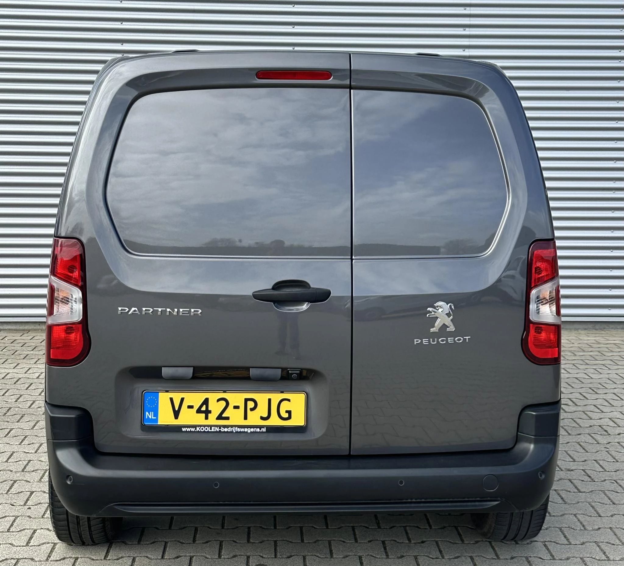 Hoofdafbeelding Peugeot Partner