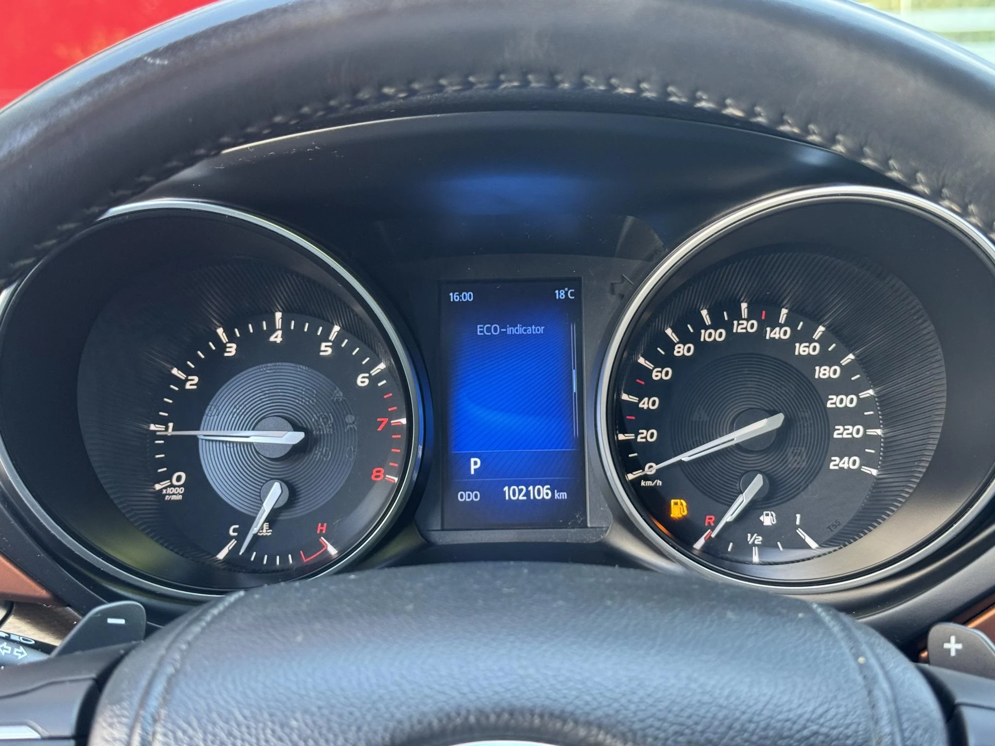 Hoofdafbeelding Toyota Avensis