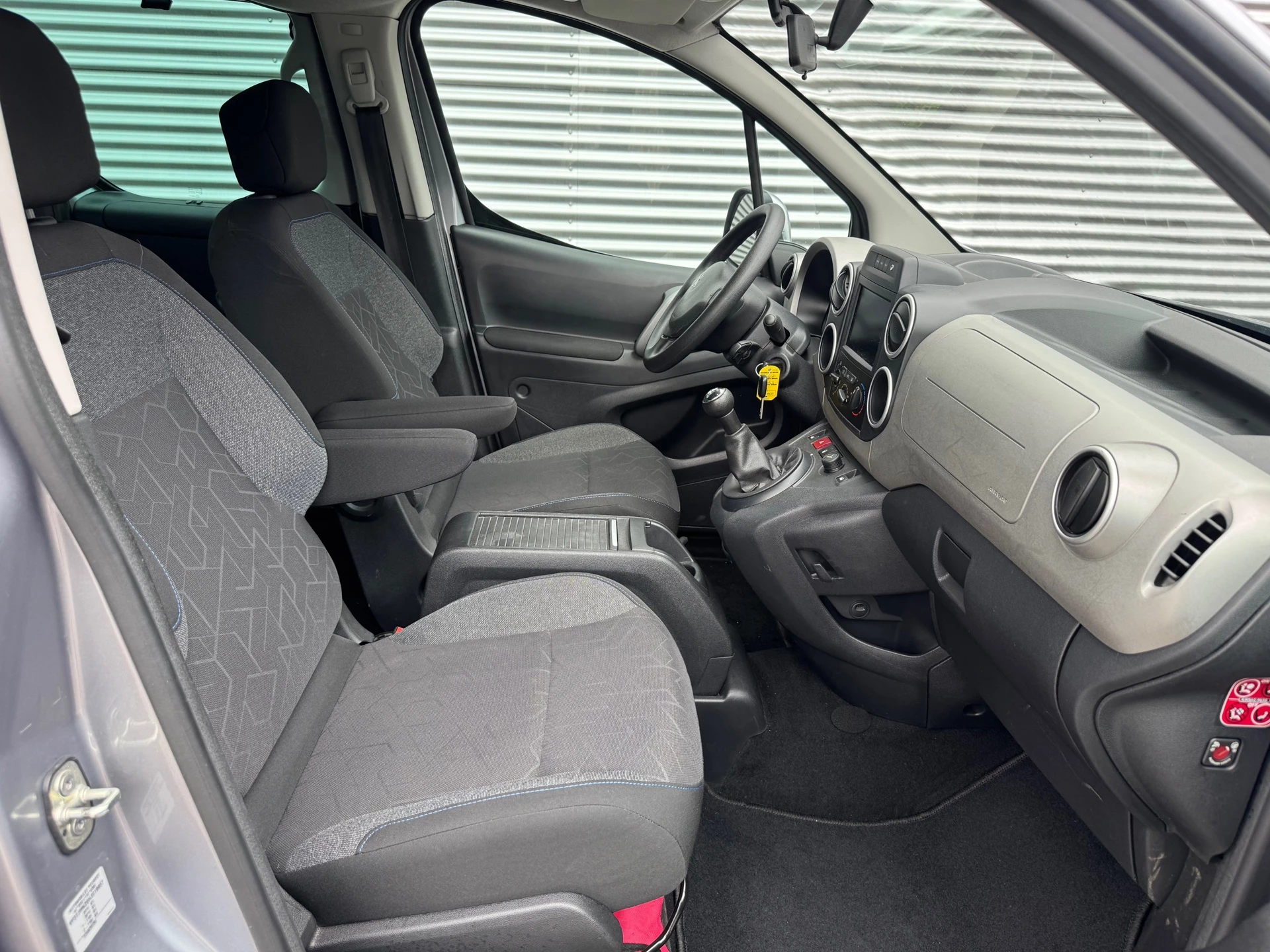 Hoofdafbeelding Peugeot Partner