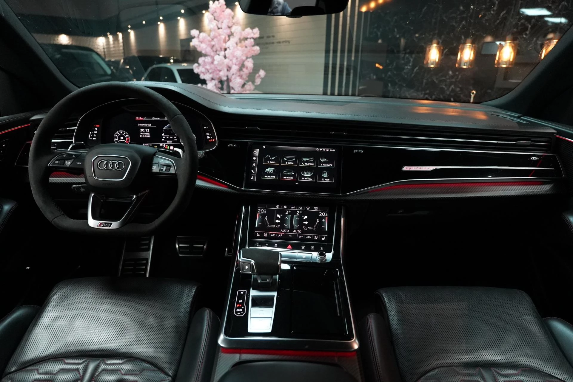 Hoofdafbeelding Audi Q8