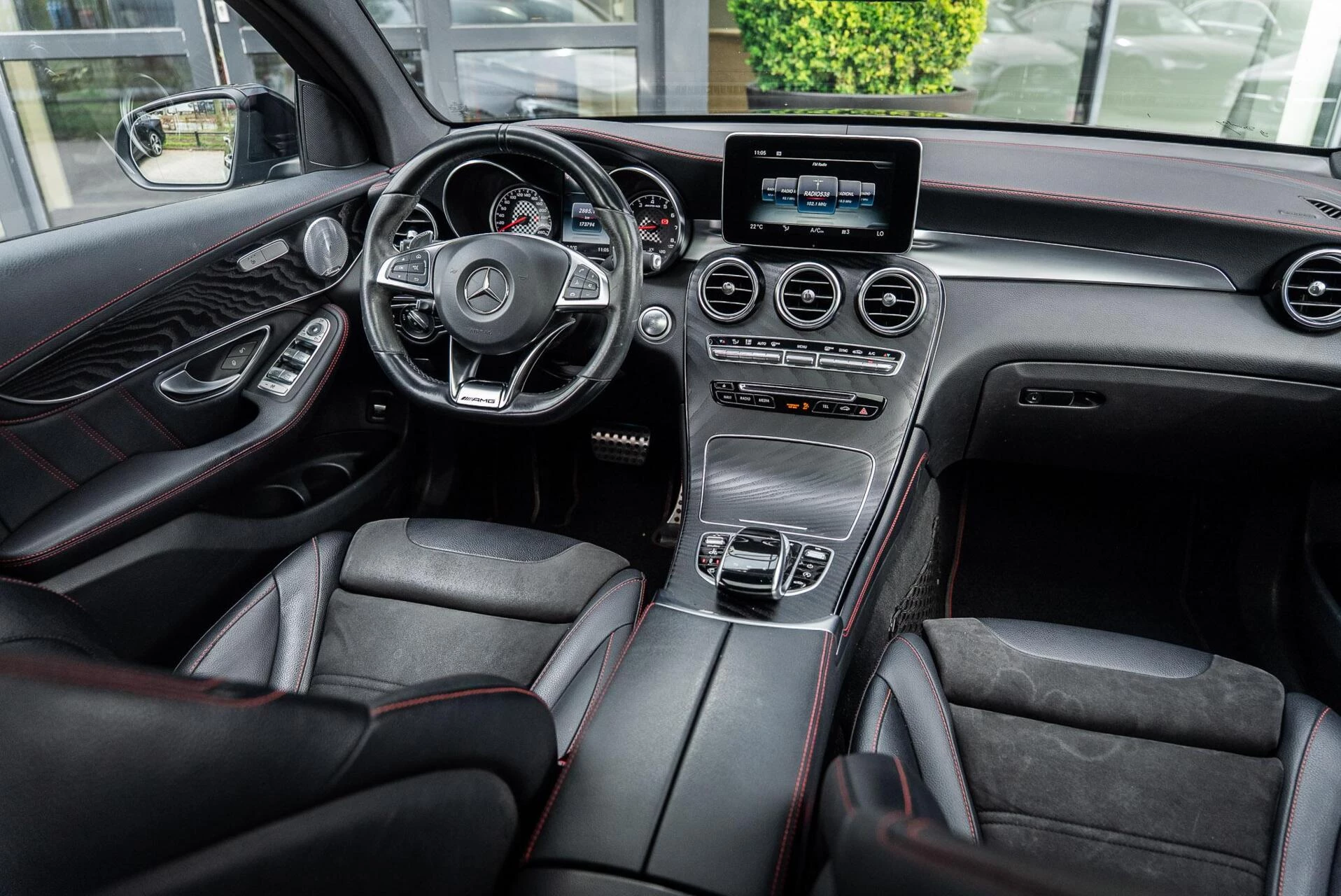 Hoofdafbeelding Mercedes-Benz GLC