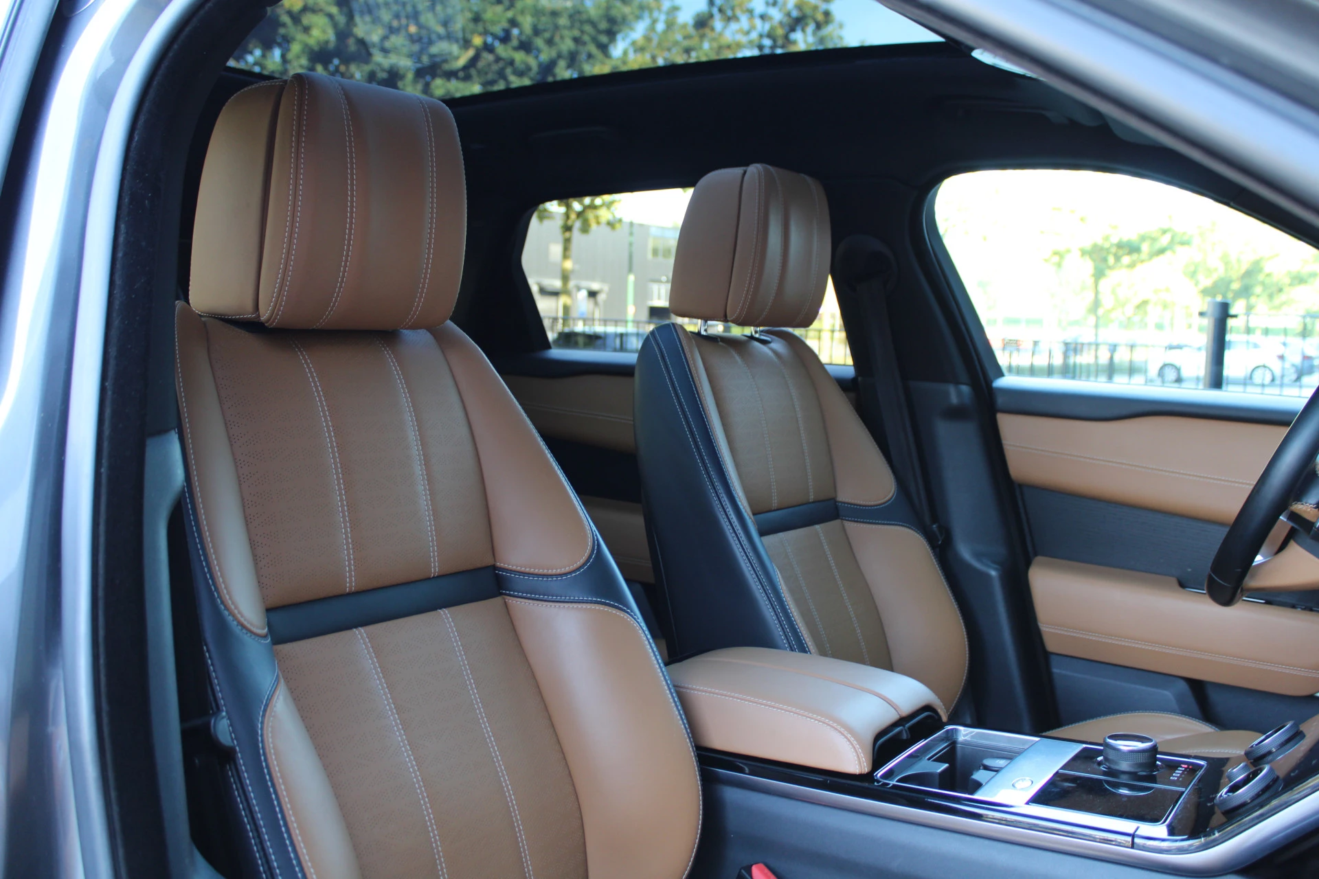 Hoofdafbeelding Land Rover Range Rover Velar