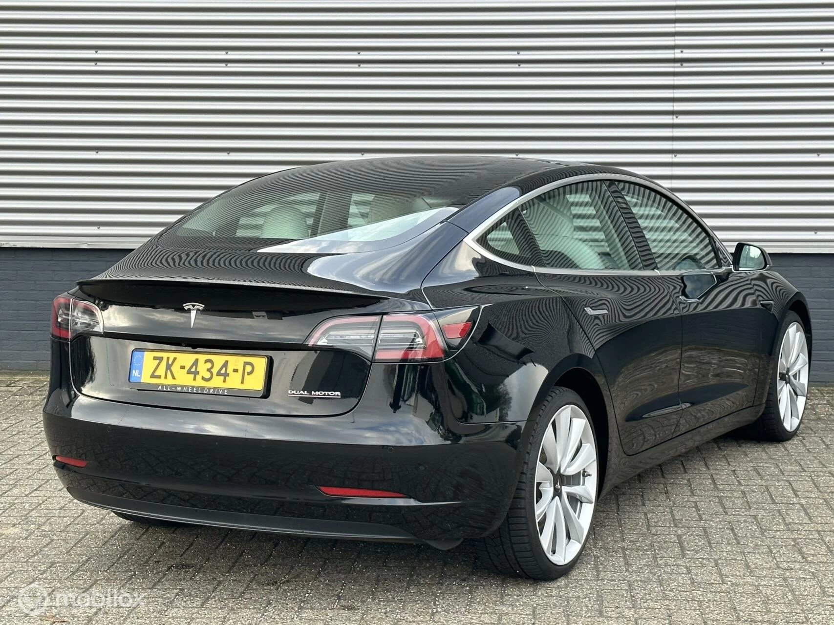 Hoofdafbeelding Tesla Model 3