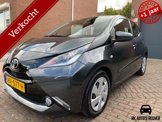 Hoofdafbeelding Toyota Aygo Toyota Aygo 1.0 VVT-i x-play /CAMERA /NL auto/ 5dr