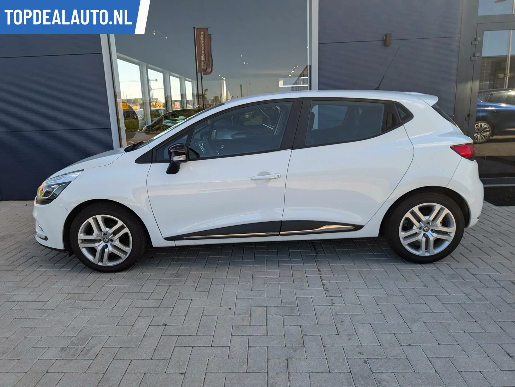 Hoofdafbeelding Renault Clio