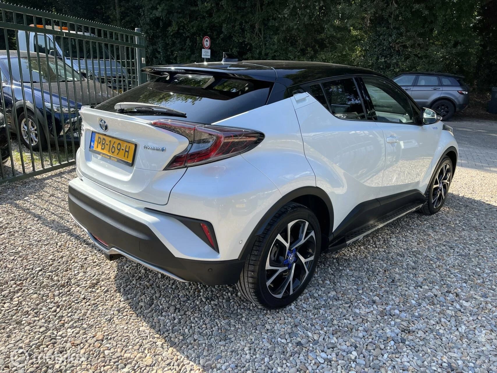 Hoofdafbeelding Toyota C-HR