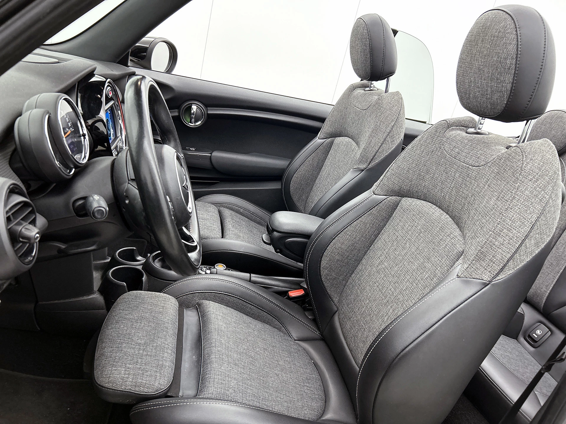 Hoofdafbeelding MINI Cooper Cabrio