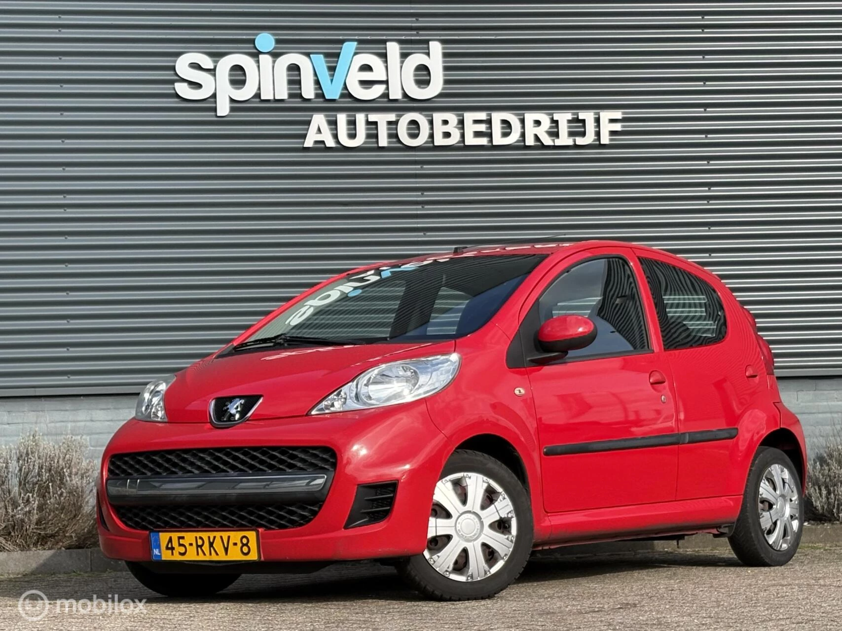 Hoofdafbeelding Peugeot 107