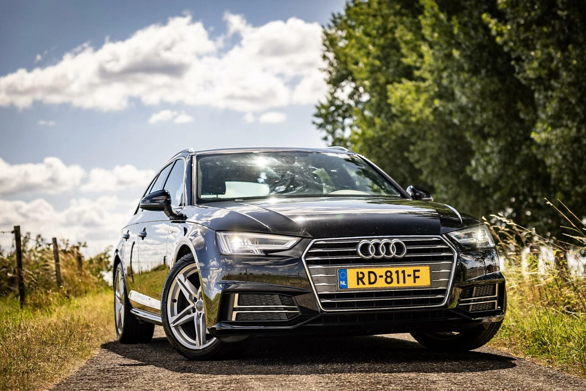 Hoofdafbeelding Audi A4
