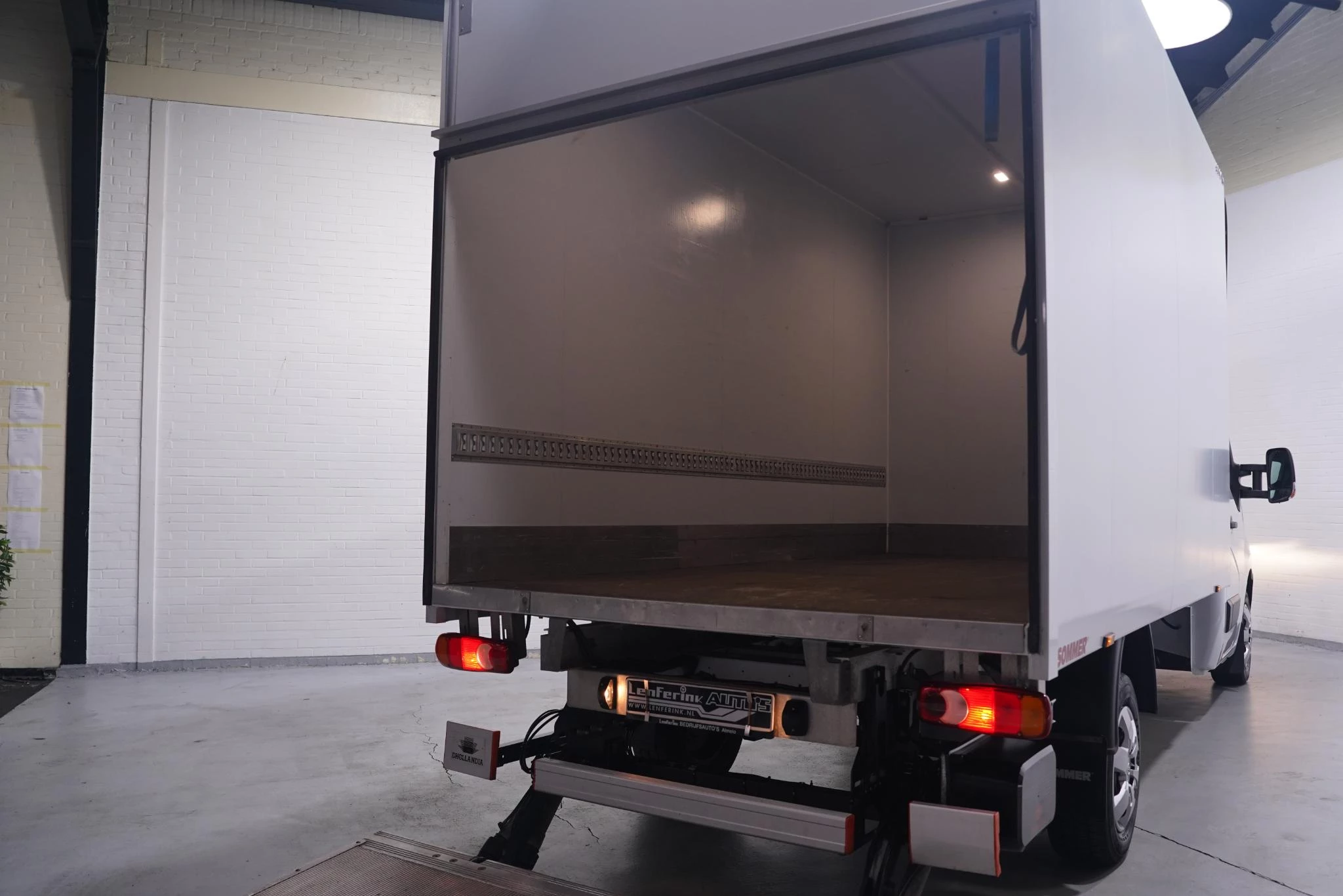 Hoofdafbeelding Nissan Interstar