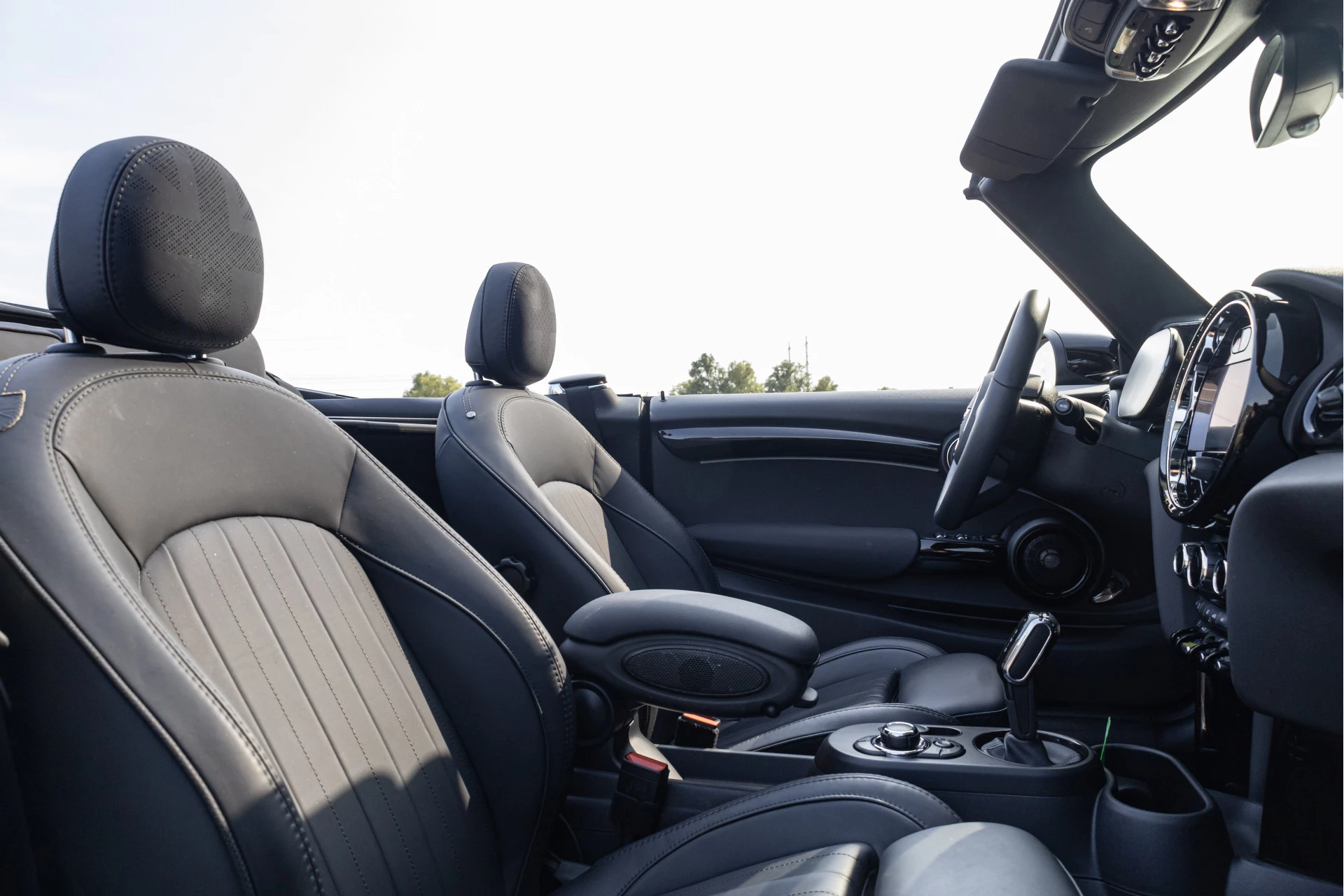 Hoofdafbeelding MINI Cabrio
