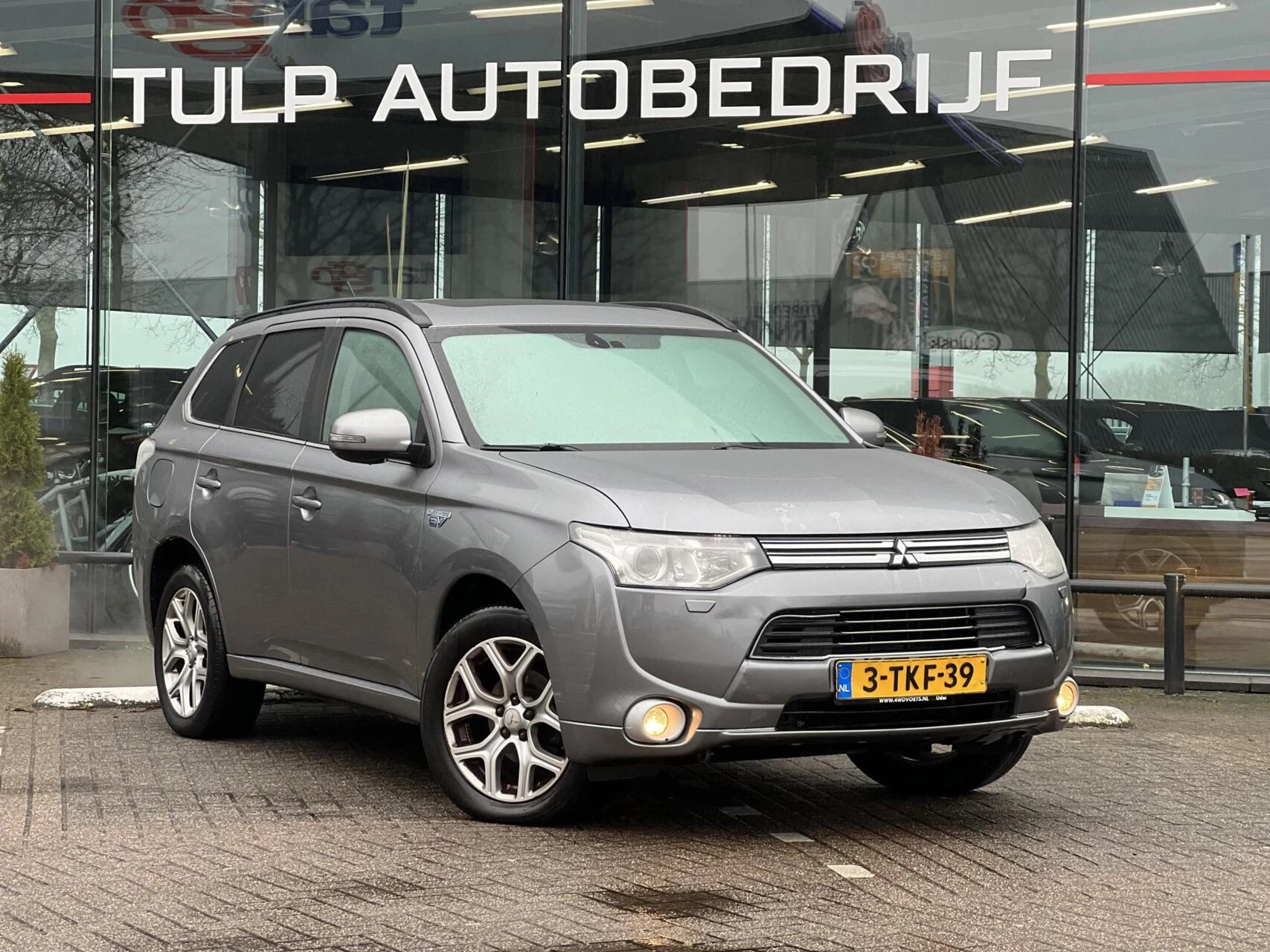 Hoofdafbeelding Mitsubishi Outlander