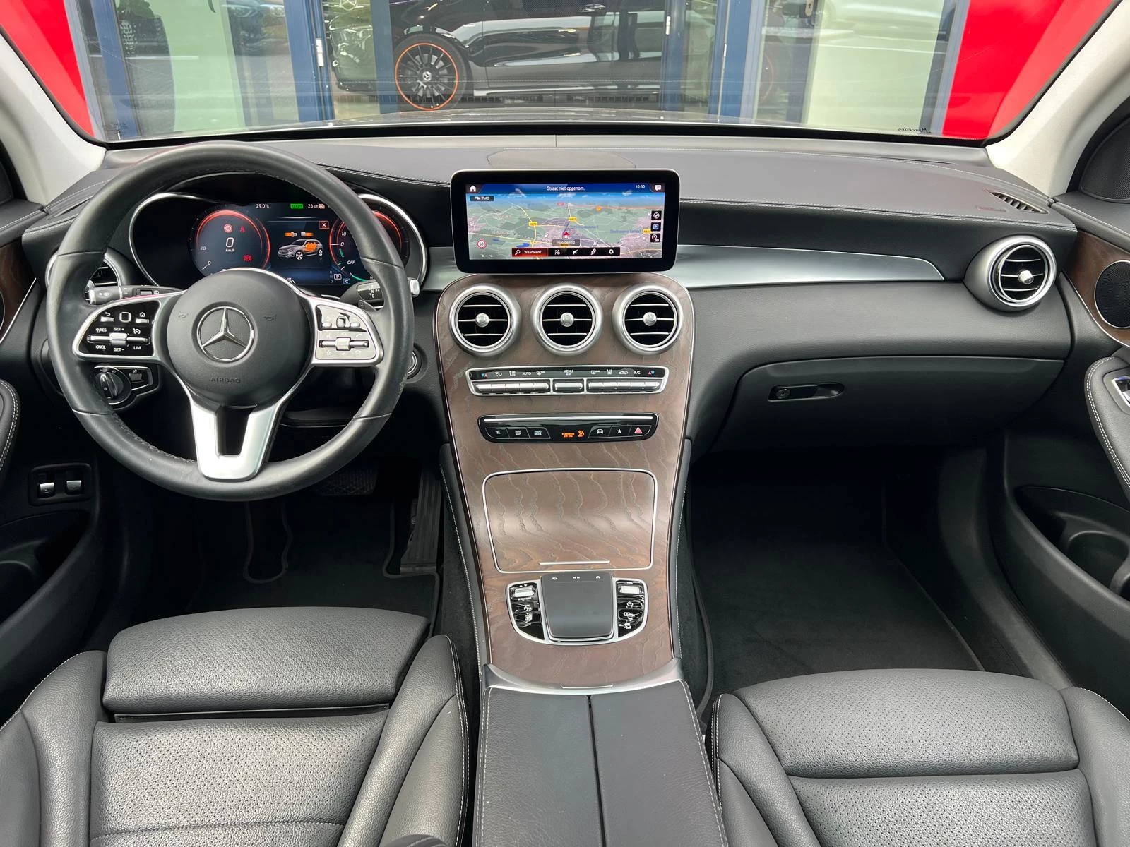 Hoofdafbeelding Mercedes-Benz GLC
