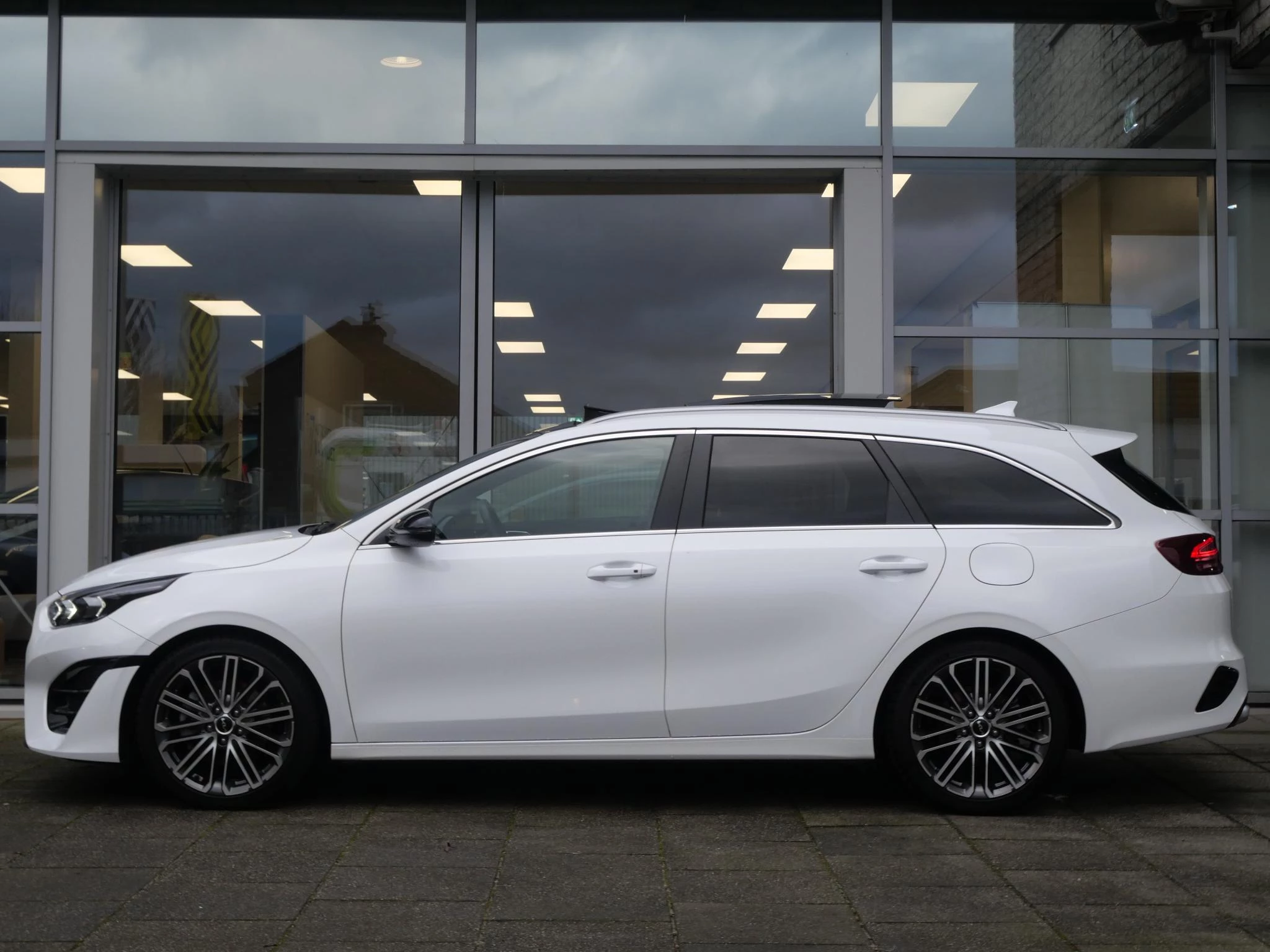 Hoofdafbeelding Kia Ceed Sportswagon