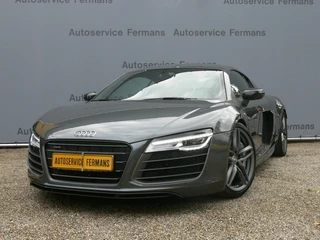 Hoofdafbeelding Audi R8 Audi R8 5.2FSI V10 Plus 550PK - Carbon - Schalensitze - Megavoll