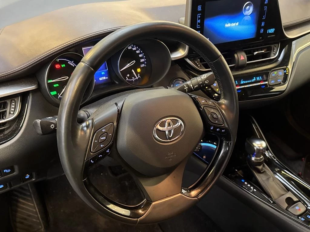 Hoofdafbeelding Toyota C-HR