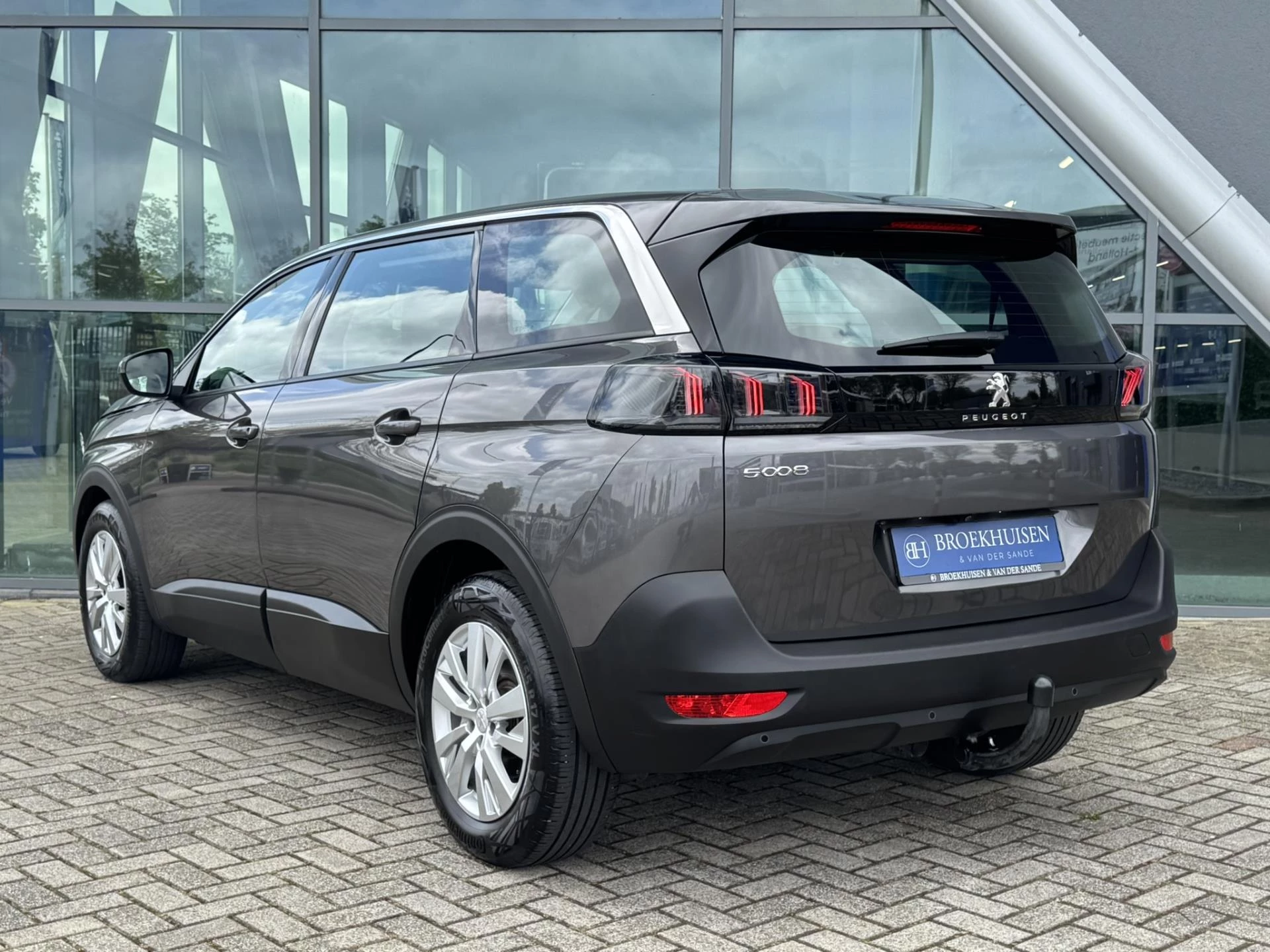 Hoofdafbeelding Peugeot 5008