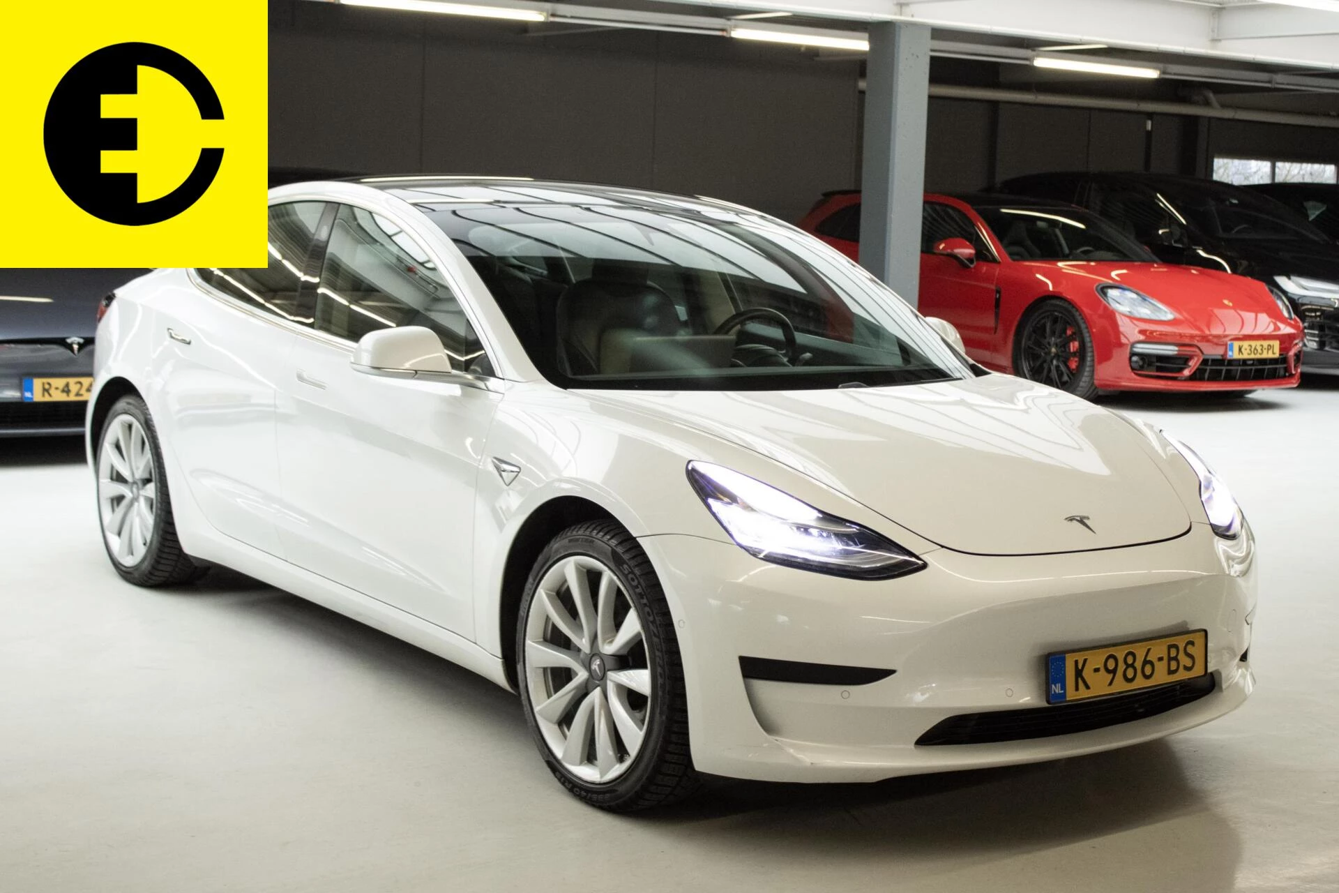 Hoofdafbeelding Tesla Model 3