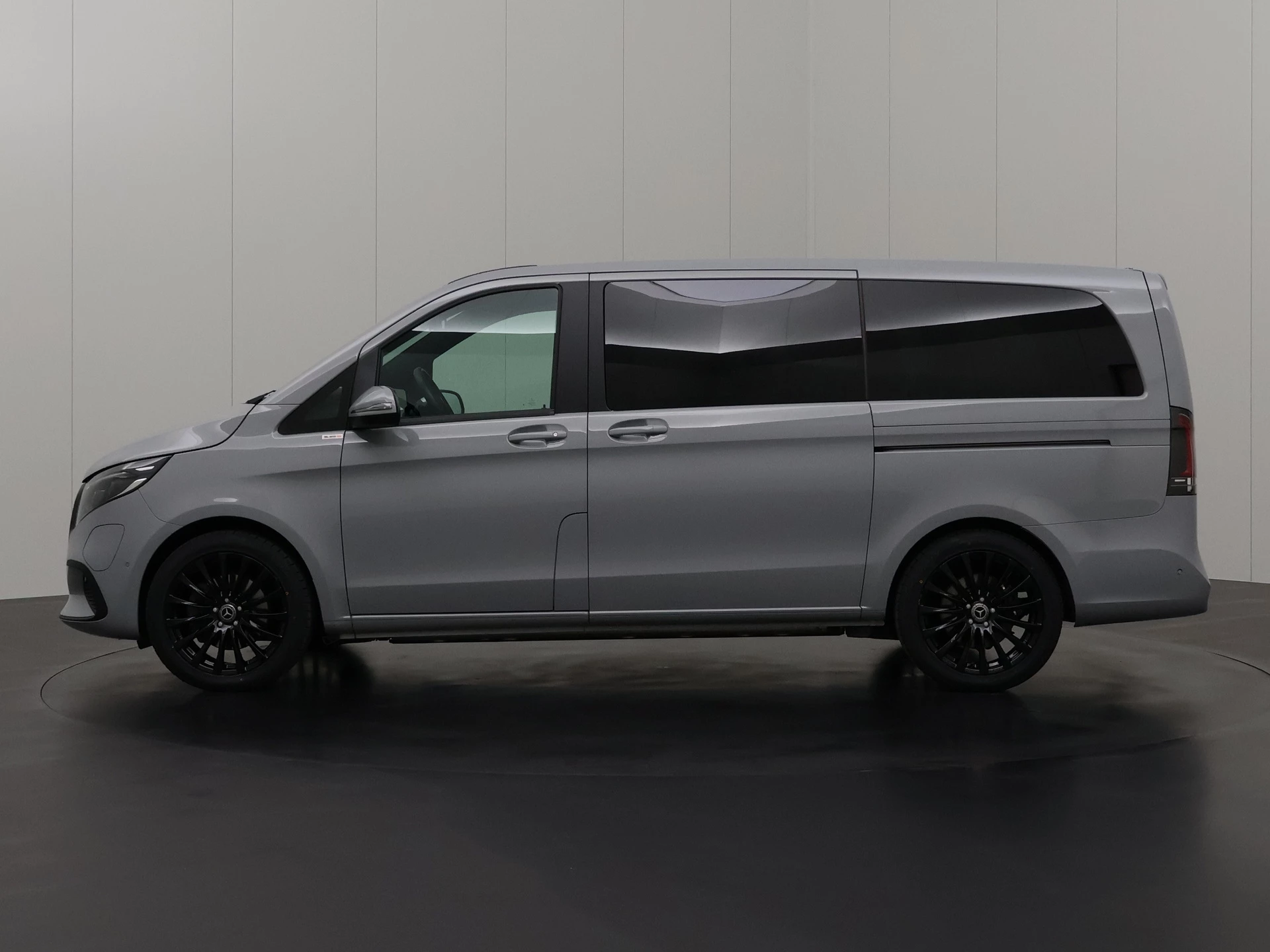 Hoofdafbeelding Mercedes-Benz EQV