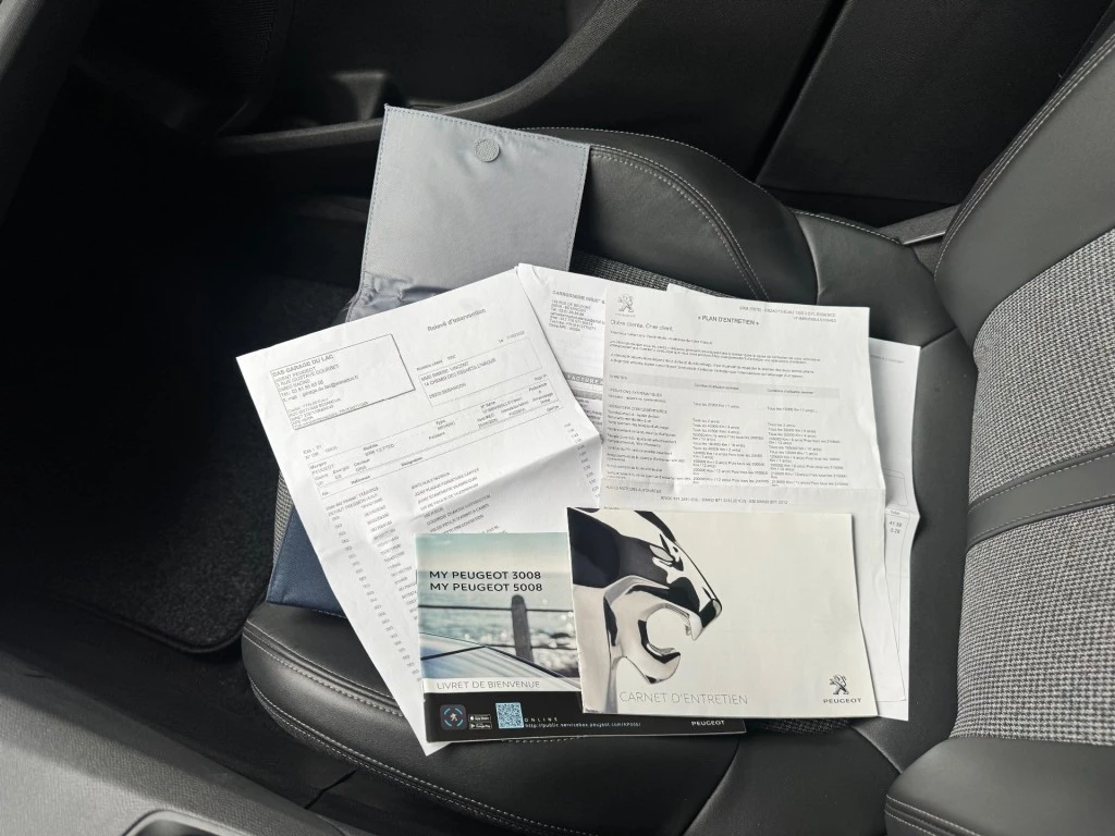 Hoofdafbeelding Peugeot 5008