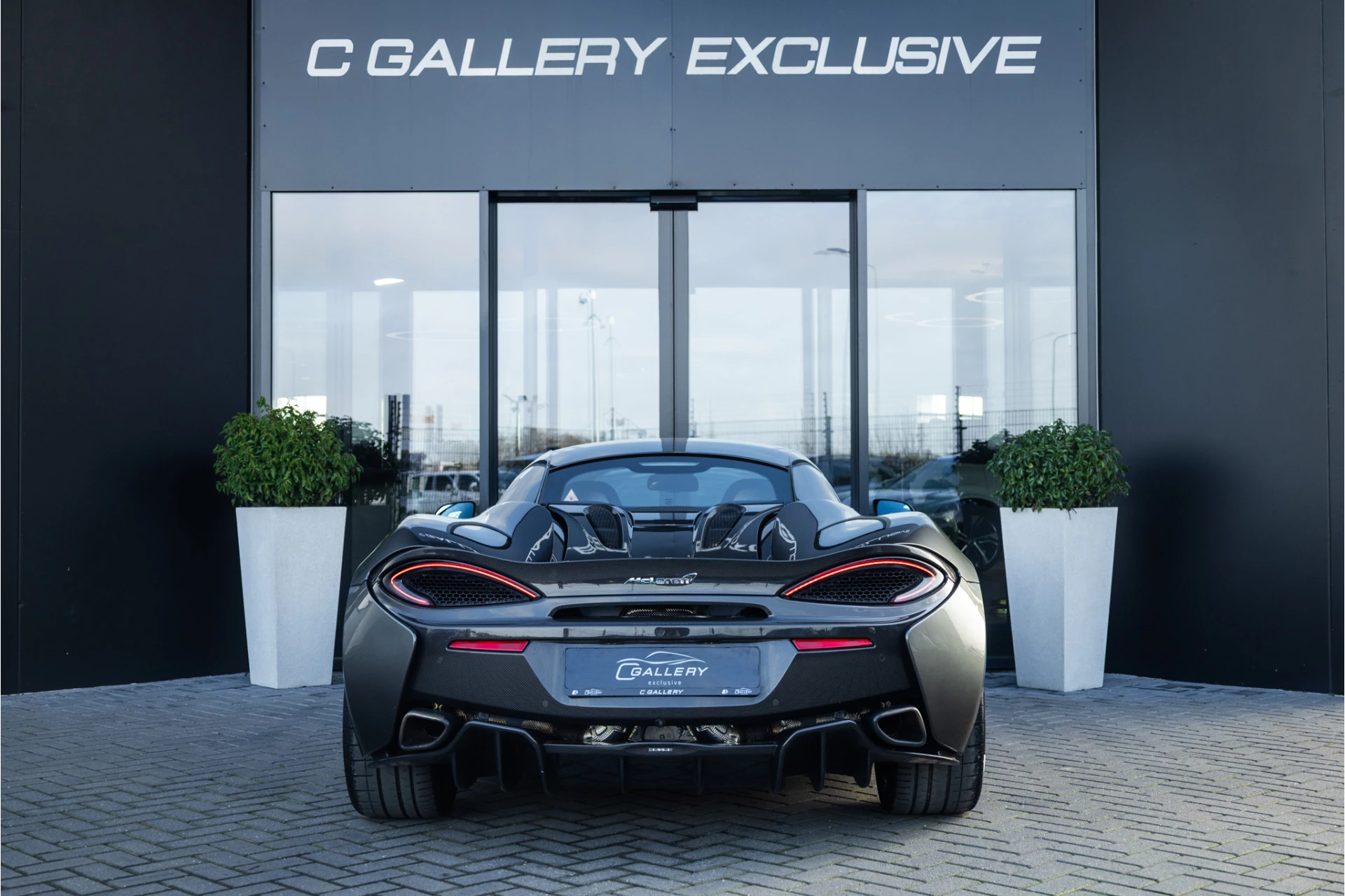 Hoofdafbeelding McLaren 570S