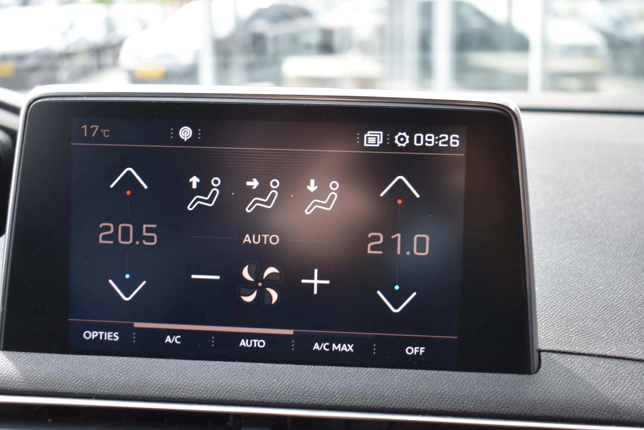 Hoofdafbeelding Peugeot 5008