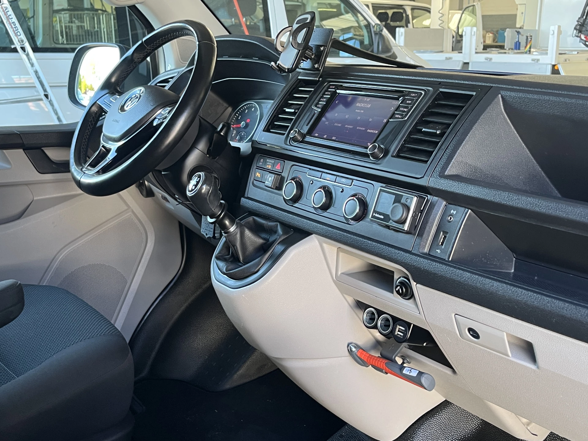 Hoofdafbeelding Volkswagen Transporter