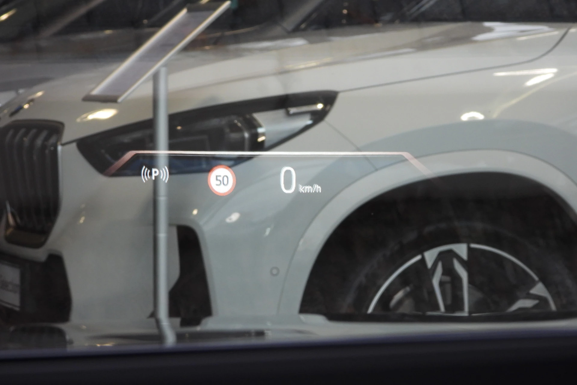 Hoofdafbeelding BMW i5