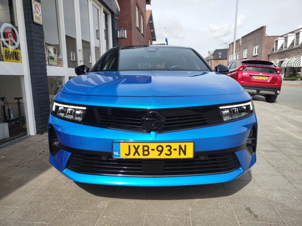 Hoofdafbeelding Opel Astra