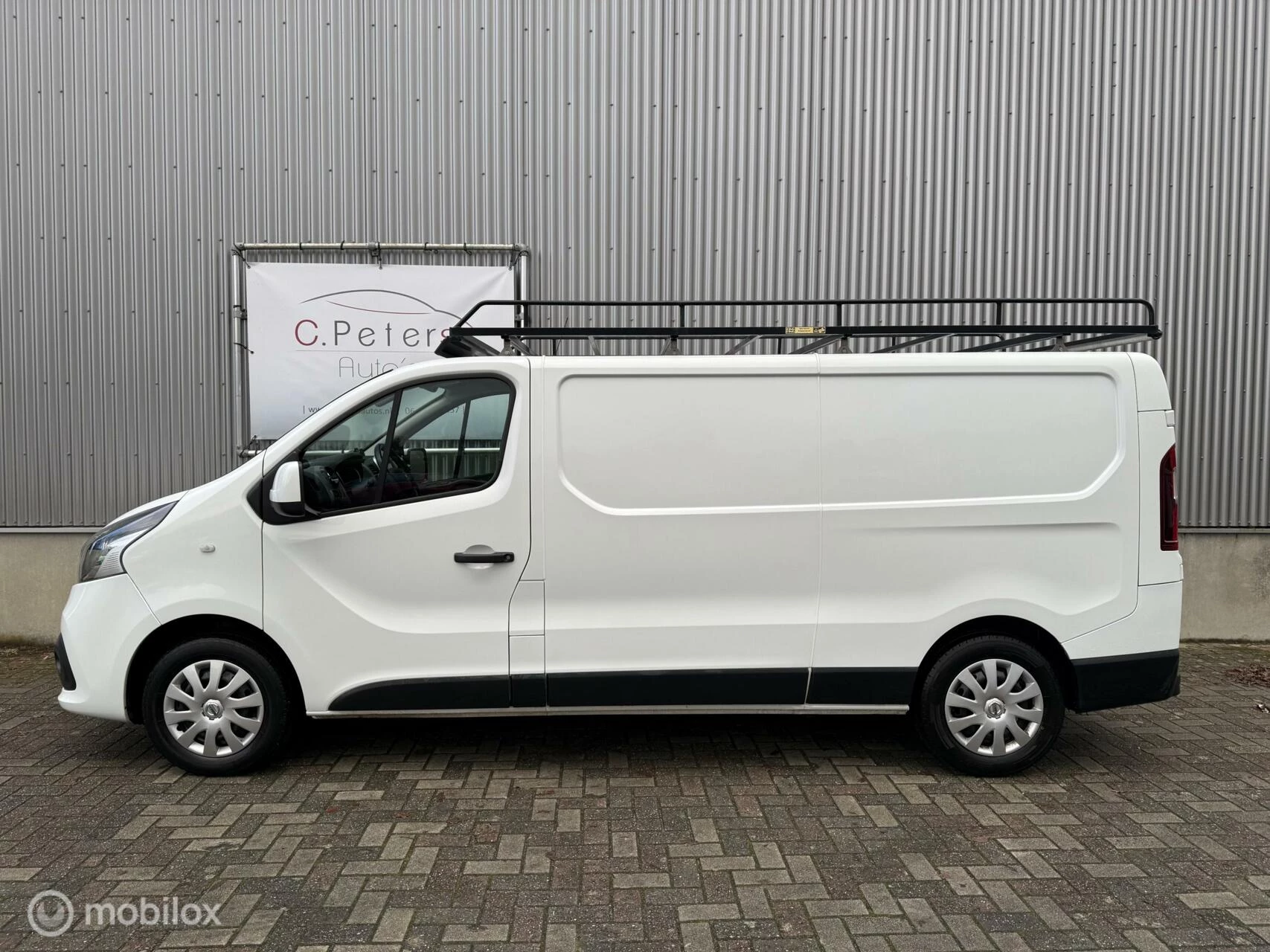 Hoofdafbeelding Nissan NV300