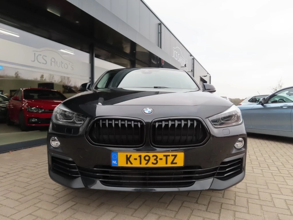 Hoofdafbeelding BMW X2